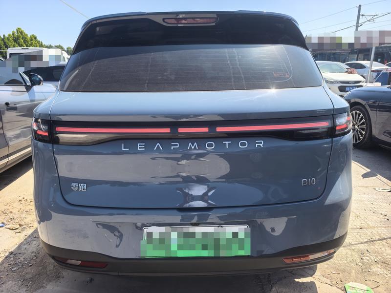 Leapmotor B10, 2025 — фото 5 из 10