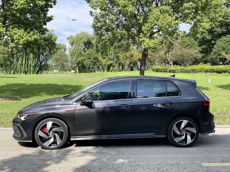 Volkswagen Golf GTI, 2023 — фото 4 из 12