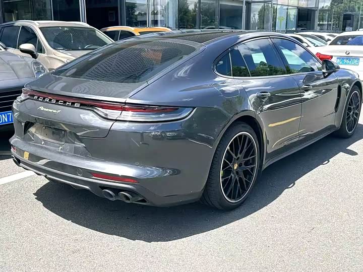 Porsche Panamera Hybrid, 2021 — фото 7 из 9
