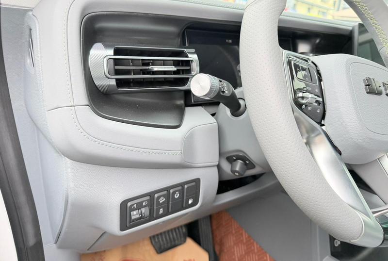 BAIC Beijing BJ40 Hybrid, 2025 — фото 11 из 12