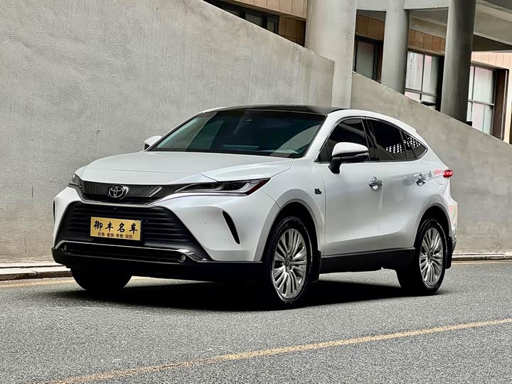 Toyota Harrier, 2023 — купить в Санкт-Петербурге под ключ