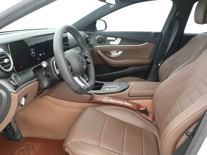 Mercedes-Benz E-Class Hybrid, 2022 — фото 4 из 9