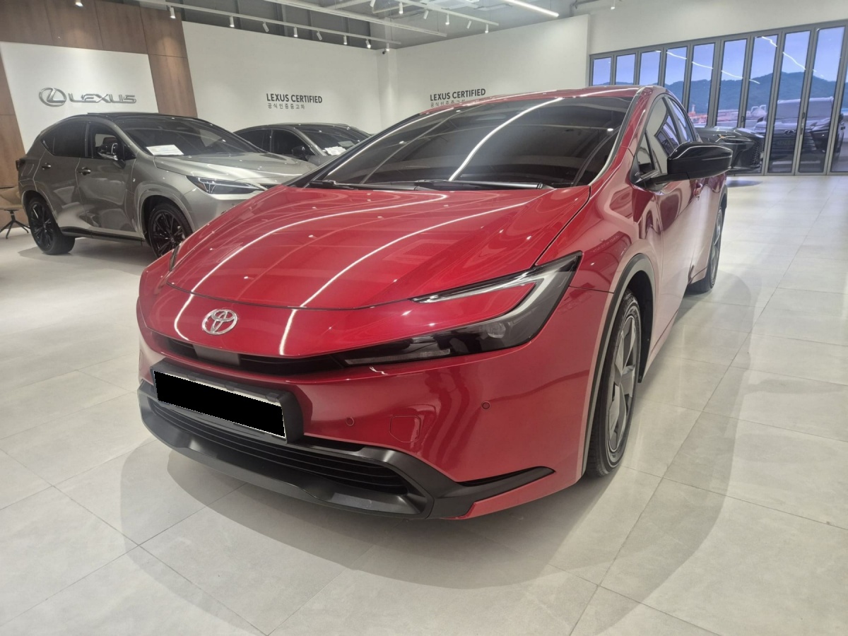 Toyota Prius, 2024 — купить в Перми под ключ