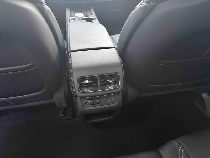 Cadillac XT5, 2025 — фото 11 из 12