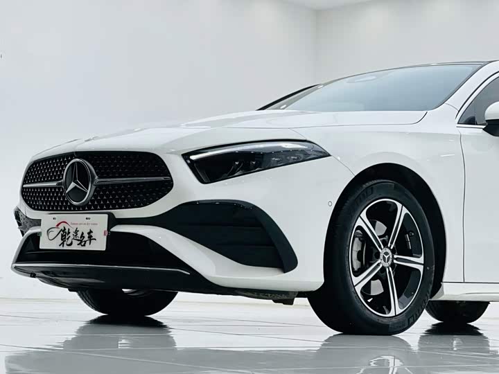 Mercedes-Benz A-Class, 2024 — фото 8 из 9