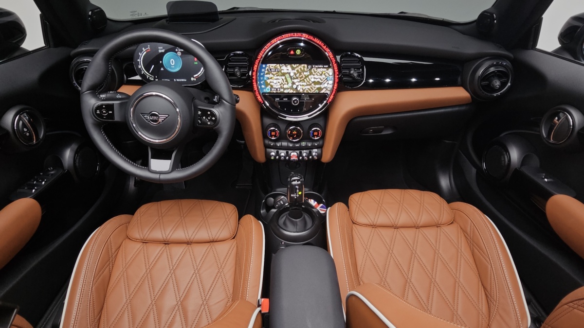 Mini Cooper Convertible, 2024 — фото 6 из 12