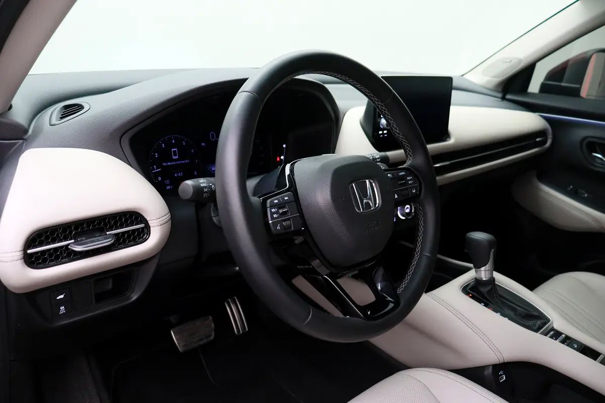Honda ZR-V, 2025 — фото 7 из 10