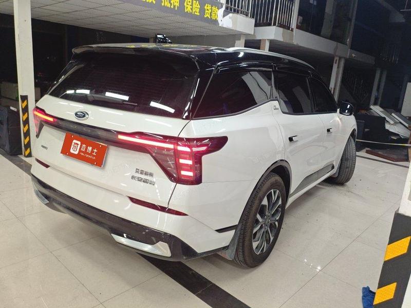 Ford Edge, 2025 — фото 4 из 9