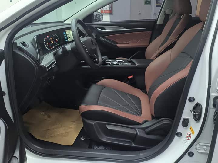 Changan Eado Plus, 2023 — фото 9 из 9