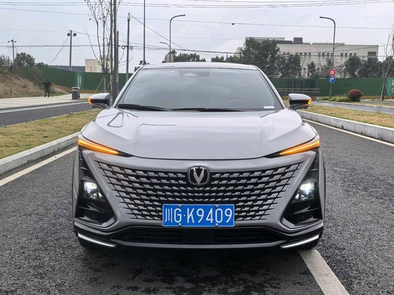 Changan UNI-T, 2024 — фото 2 из 12