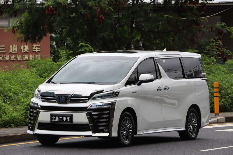 Toyota Vellfire, 2021 — купить в Ульяновске под ключ