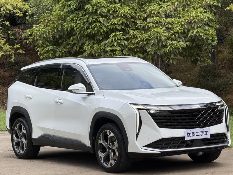 Geely Atlas L, 2022 — фото 3 из 8