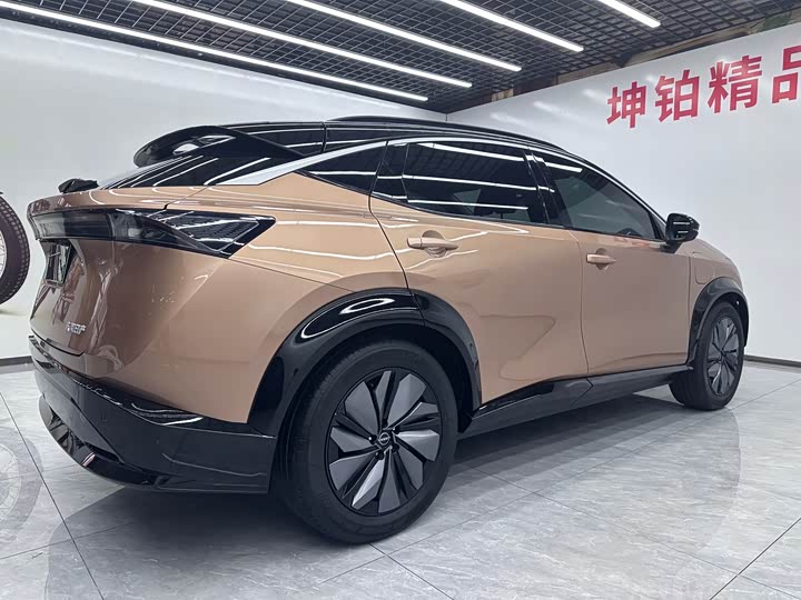 Nissan Ariya EV, 2022 — фото 6 из 9
