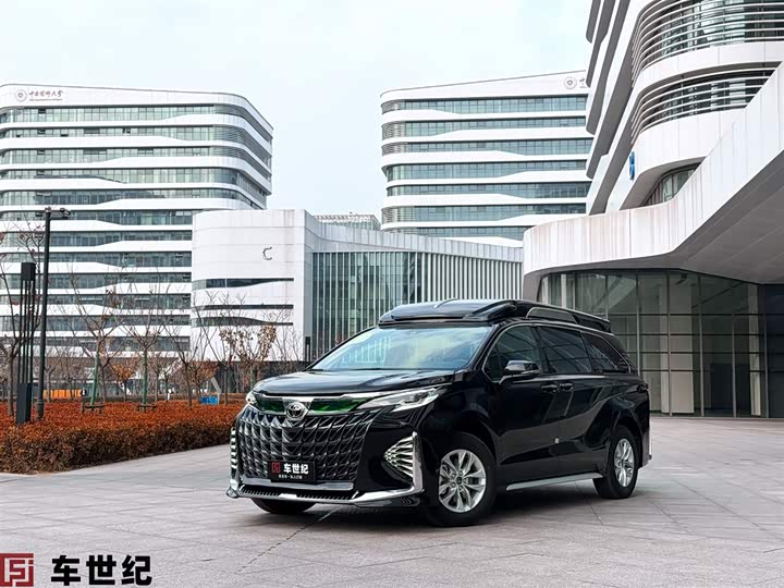 Toyota Granvia, 2025 — купить в Перми под ключ