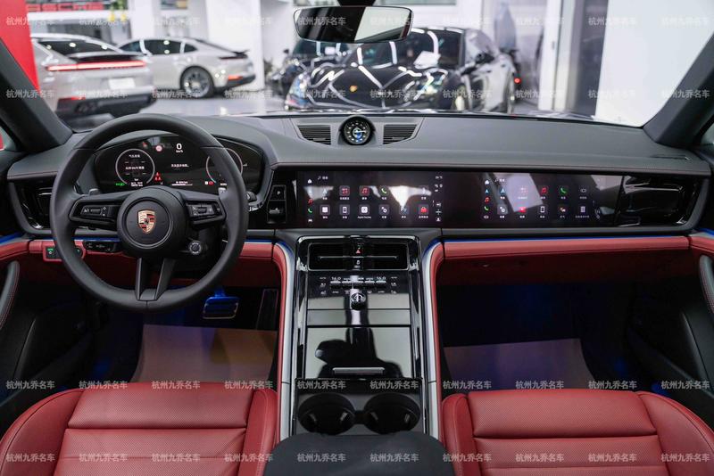 Porsche Panamera, 2025 — фото 9 из 12