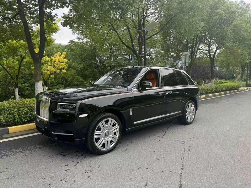 Rolls-Royce Cullinan, 2023 — купить в Саранске под ключ