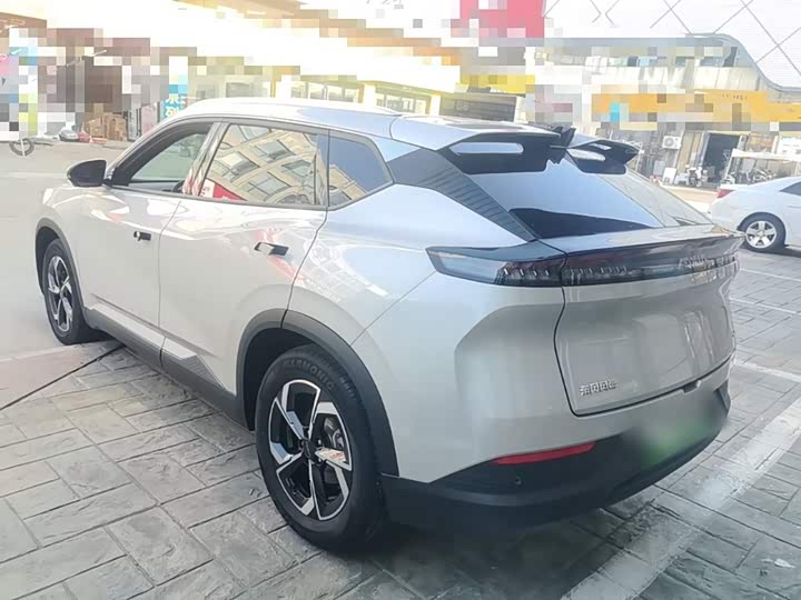 Dongfeng Aeolus L7, 2025 — фото 5 из 9