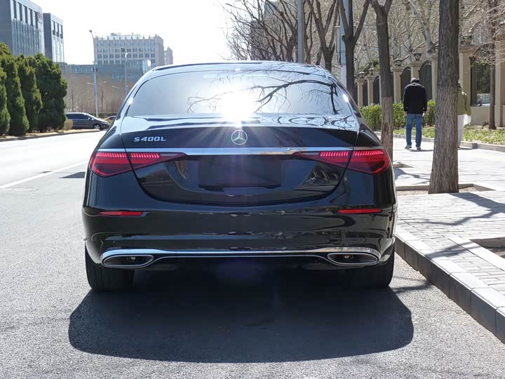 Mercedes-Benz S-Class, 2023 — фото 4 из 9