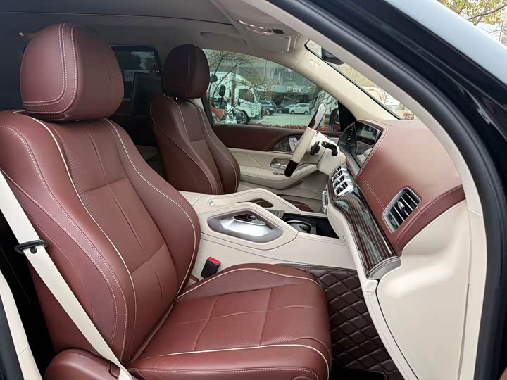 Mercedes-Benz Maybach GLS, 2023 — фото 7 из 9