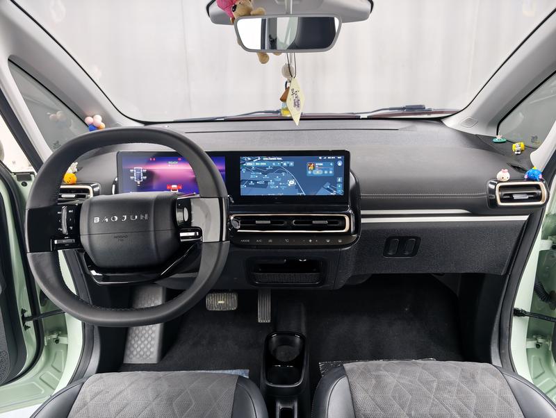 Baojun KiWi EV, 2023 — фото 10 из 12