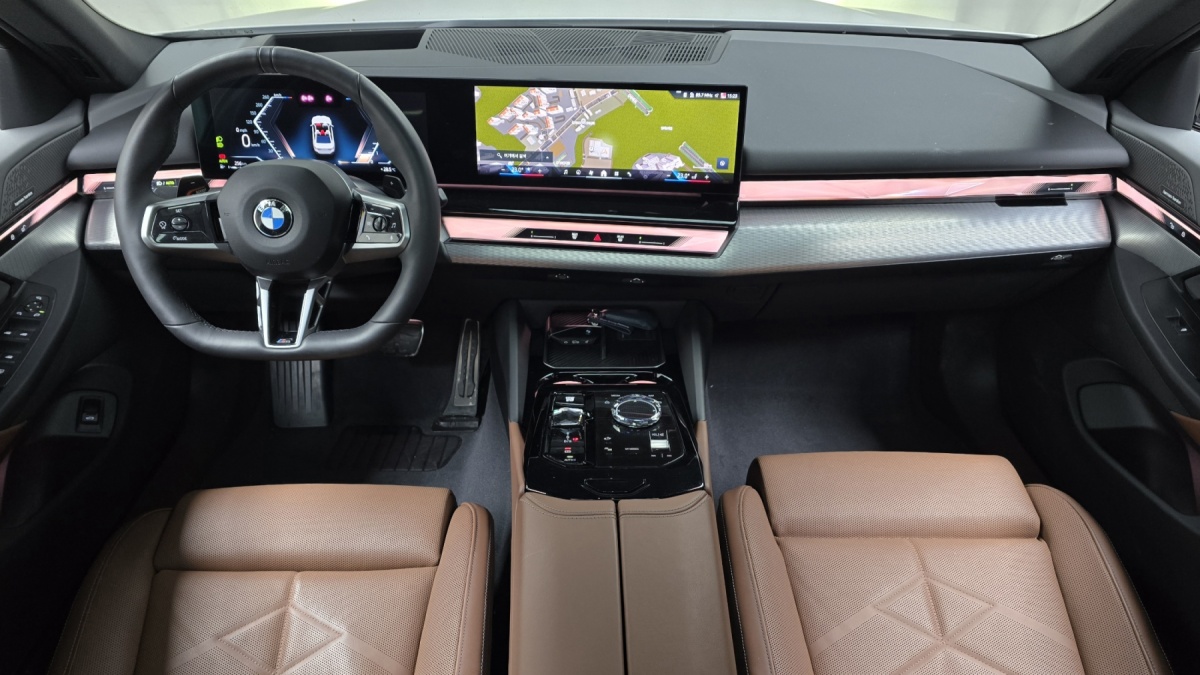 BMW 5 Series, 2025 — фото 6 из 12