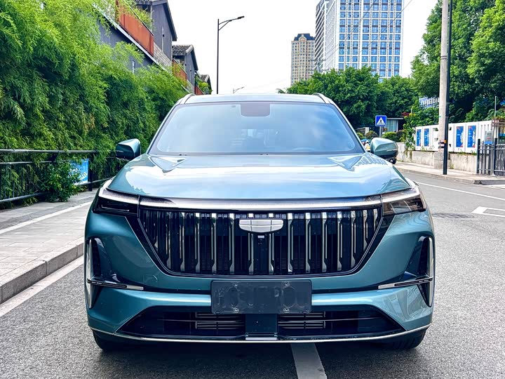 Geely Atlas L, 2025 — фото 3 из 9