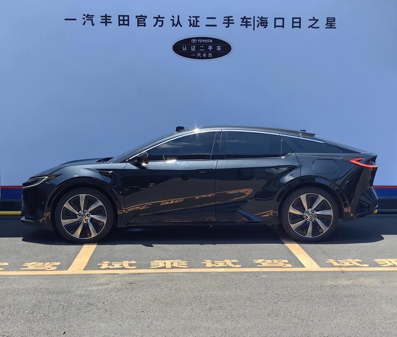 Toyota bZ5, 2025 — фото 3 из 12
