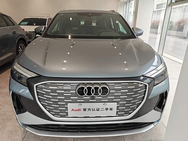 Audi Q4 e-tron, 2023 — фото 3 из 9
