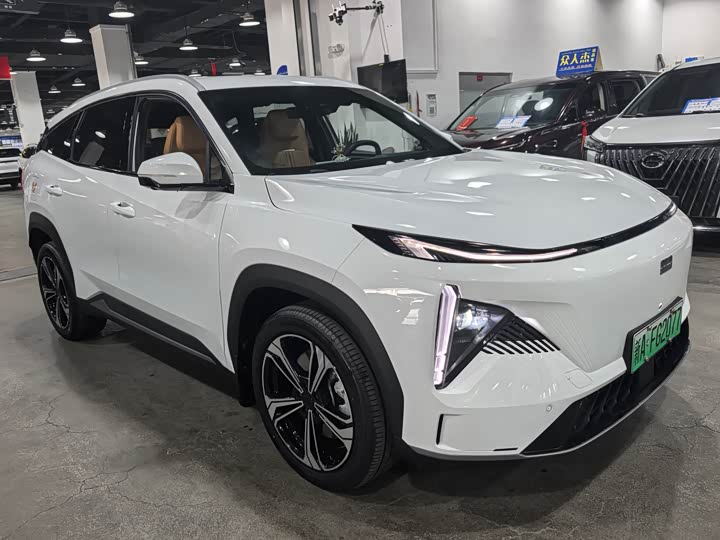 Geely Galaxy L7, 2024 — фото 3 из 9