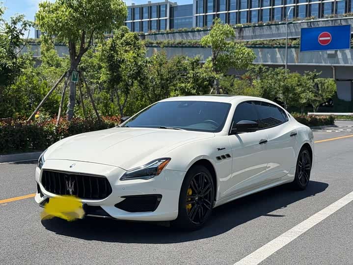 Maserati Quattroporte, 2023 — купить в Саратове под ключ