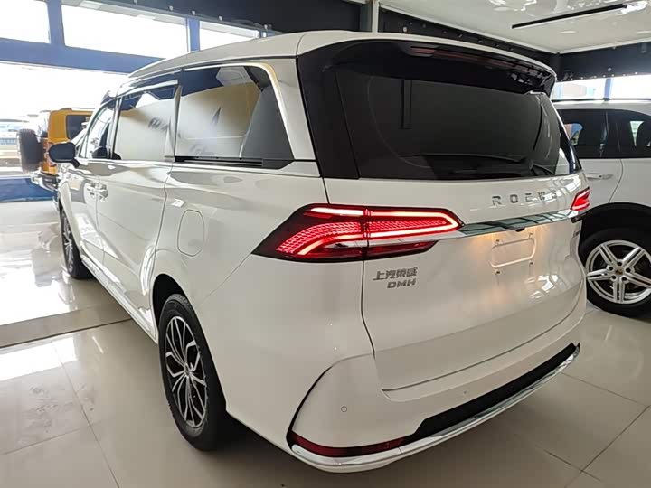 Roewe iMax 8 EV, 2025 — фото 5 из 9