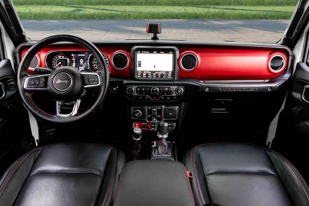 Jeep Wrangler, 2023 — фото 8 из 10