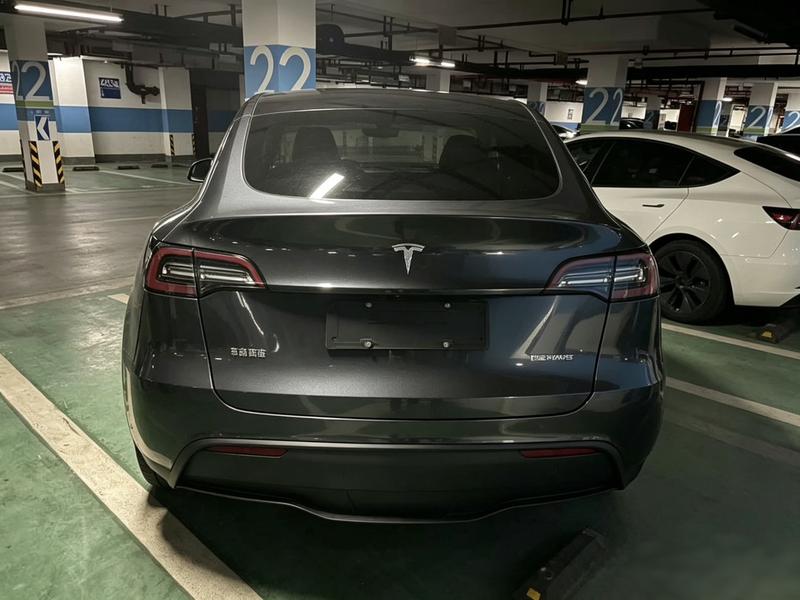 Tesla Model Y, 2024 — фото 5 из 9