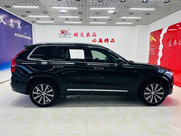 Volvo XC90, 2024 — фото 3 из 9