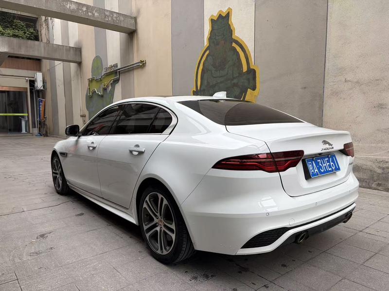 Jaguar XE L, 2022 — фото 4 из 11