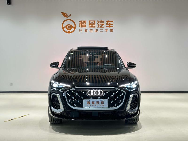Audi Q5L, 2025 — фото 2 из 12