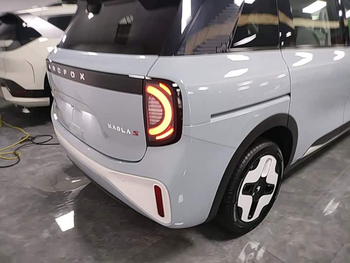 BAIC Arcfox Kaola S, 2024 — фото 8 из 9