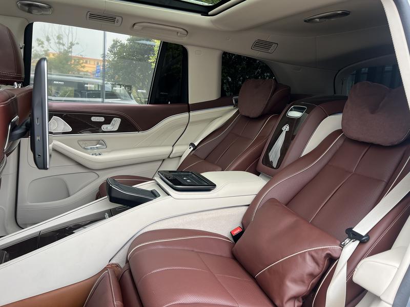Mercedes-Benz Maybach GLS, 2022 — фото 5 из 6