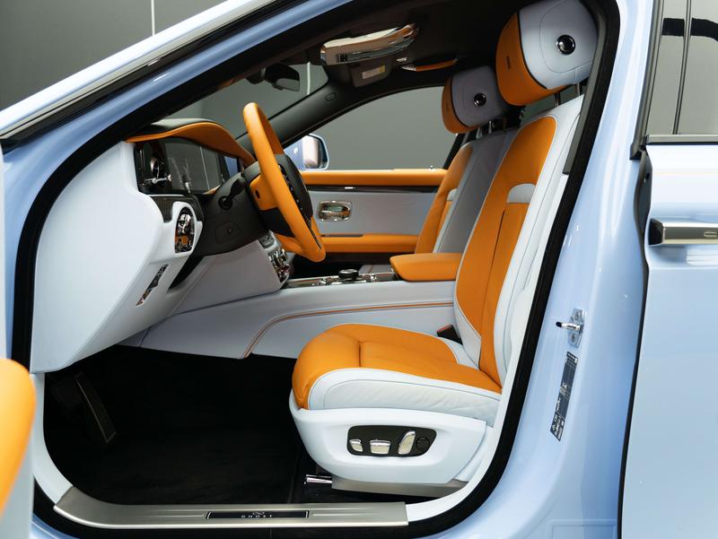 Rolls-Royce Ghost, 2023 — фото 10 из 12