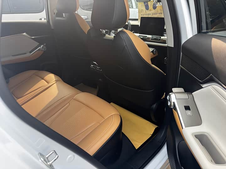 GAC Trumpchi Emkoo, 2023 — фото 4 из 9