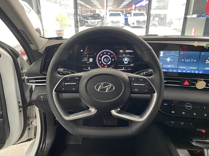 Hyundai Elantra N line, 2023 — фото 9 из 9