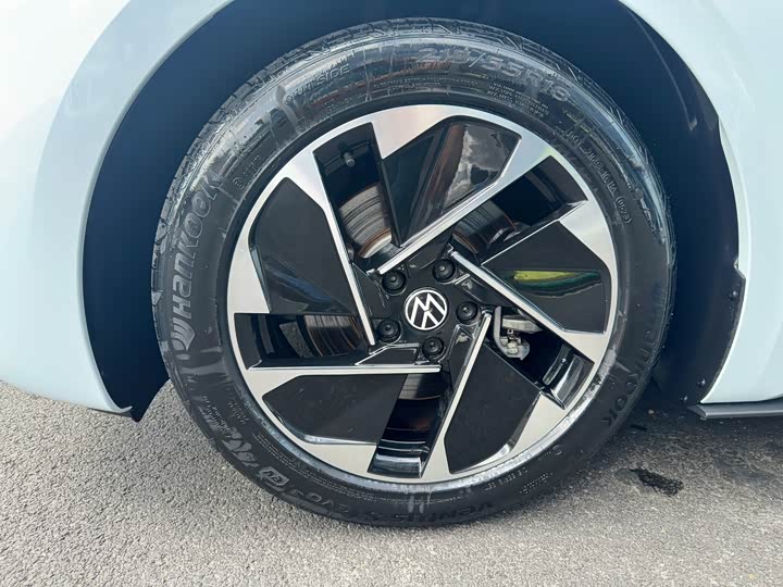 Volkswagen ID.3, 2023 — фото 4 из 9