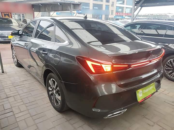 Changan Eado Plus, 2022 — фото 5 из 9