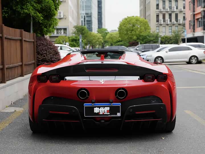 Ferrari SF90, 2024 — фото 3 из 9