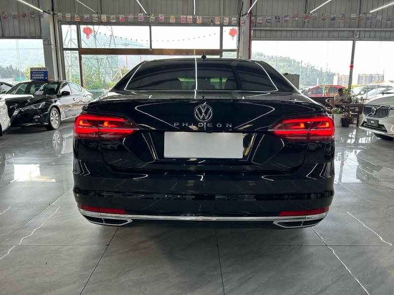 Volkswagen Phideon, 2023 — фото 5 из 11
