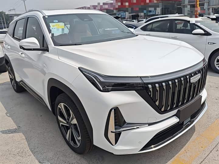 Geely Atlas L, 2026 — фото 4 из 9