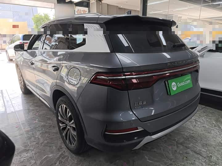BYD Song Pro Hybrid, 2023 — фото 5 из 9