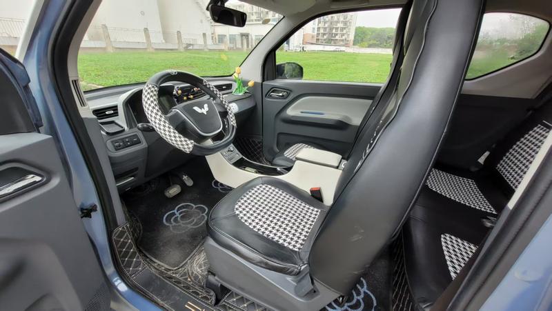 Wuling Mini EV, 2021 — фото 9 из 10