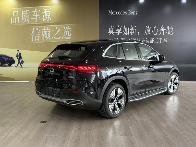Mercedes-Benz EQE SUV, 2025 — фото 4 из 12
