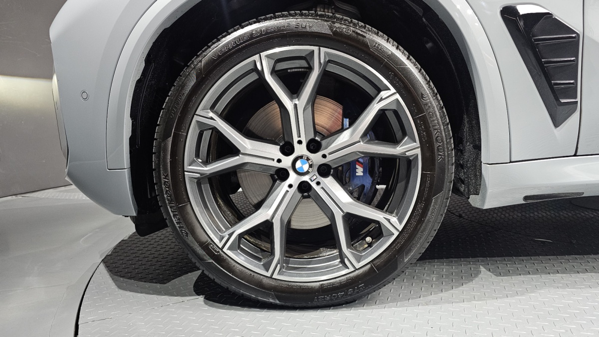 BMW X5, 2025 — фото 5 из 12